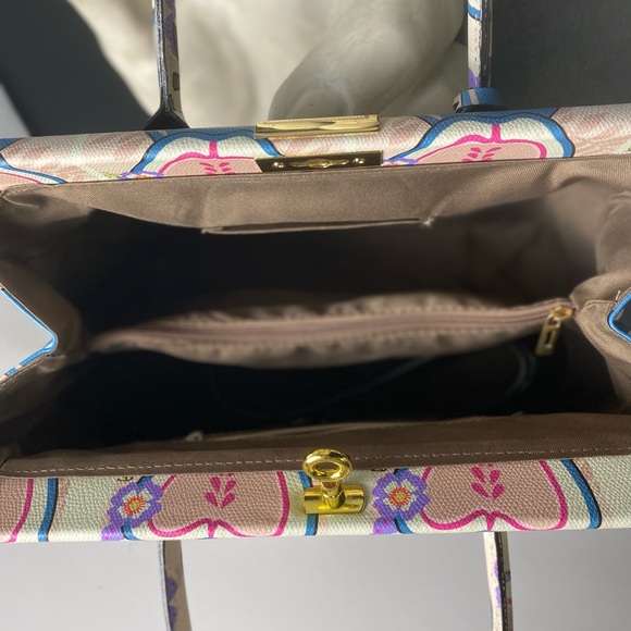 Top Handle Structured Leather Handbag - Picture 6 of 10